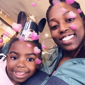 Meet your Posher, Vicki